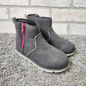 OshKosh B'Gosh Girls Ankle Boot  Grey /Pink Shimmer Strip Side Zip Size 2